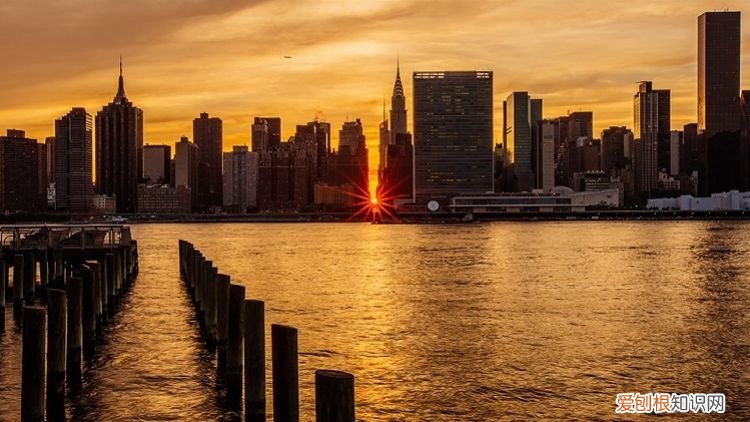 纽约曼哈顿悬日 曼哈顿悬日