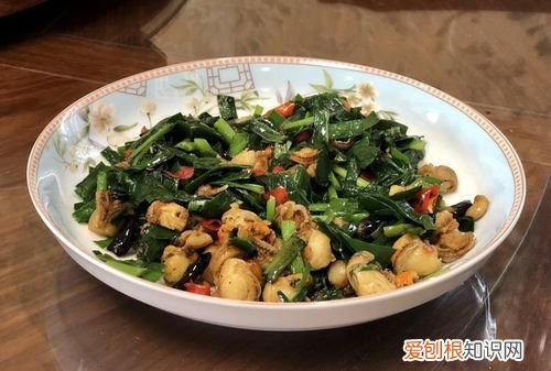 韭菜可以炒牛筋，韭菜可以炒什么菜