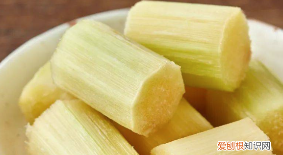 过年在家里摆供都摆什么，过年家里摆供都买和摆什么水果