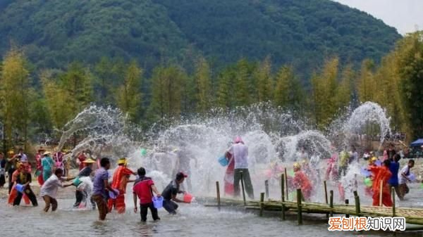 傣族泼水节需要注意什么 傣族泼水节游客要注意什么