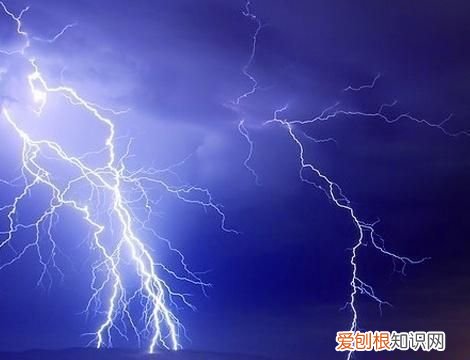 富兰克林科学贡献,富兰克林的风筝实验是否存在