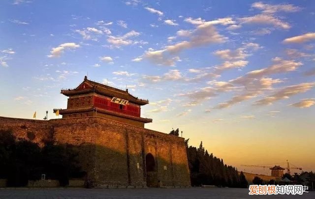 山海关为何被称为天下第一关？ 天下第一关是