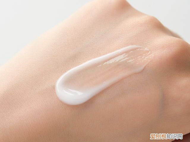 娇韵诗丰胸霜多少钱 娇韵诗健胸