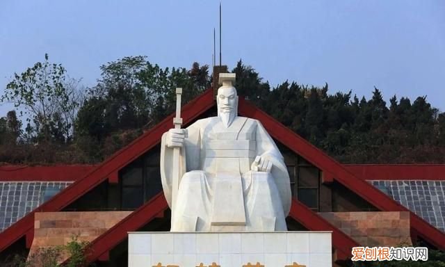 公元前与公元后的分界是哪个朝代