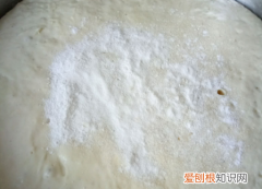 和面放碱起什么作用，我发面时放碱了会有什么后果该怎么做
