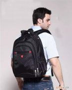 官网包邮迪卡侬男女轻便双肩背包