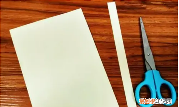 纸灯笼怎么做好看，四年级手工灯笼怎么做简单又漂亮视频