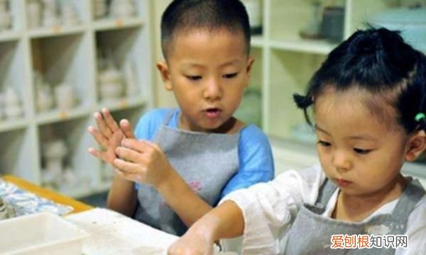 小朋友母亲节送什么礼物给妈妈