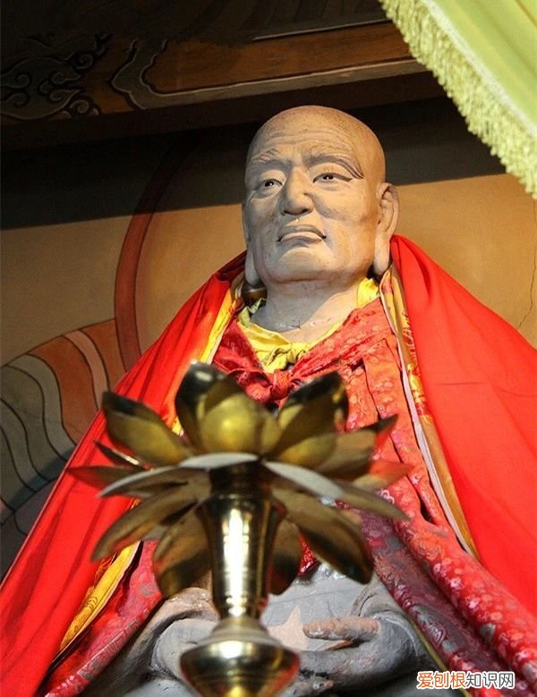山西绵山一神秘古寺，藏有15尊肉身佛 绵山正果寺