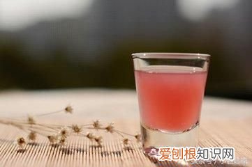 日常酿造果酒，酿造果酒的三种方法 果酒的制作