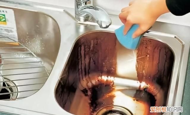 厨房油污处理小方法 厨房油污清理小窍门合集