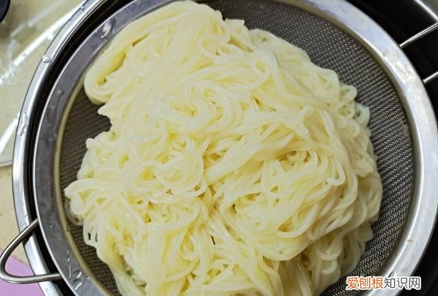 酸甜爽口的东北冷面,东北冷面汤汁酸甜味配方