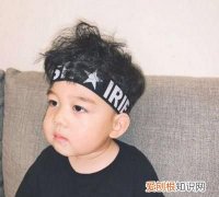 男宝宝怎么取名字好听,男宝宝应该怎样取名字好听一点的