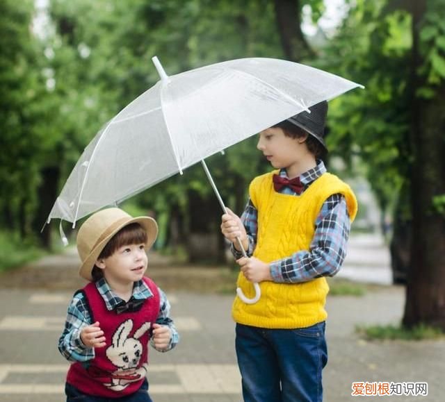 充满阳光的男孩名字,好听的阳光男孩名