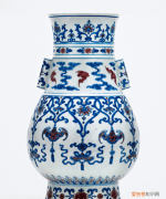 青花矾红与青花釉里红的瓷器区别 青花加紫和青花釉里红的区别