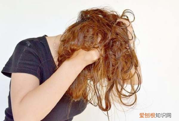 没有吹风机怎么让头发快速干