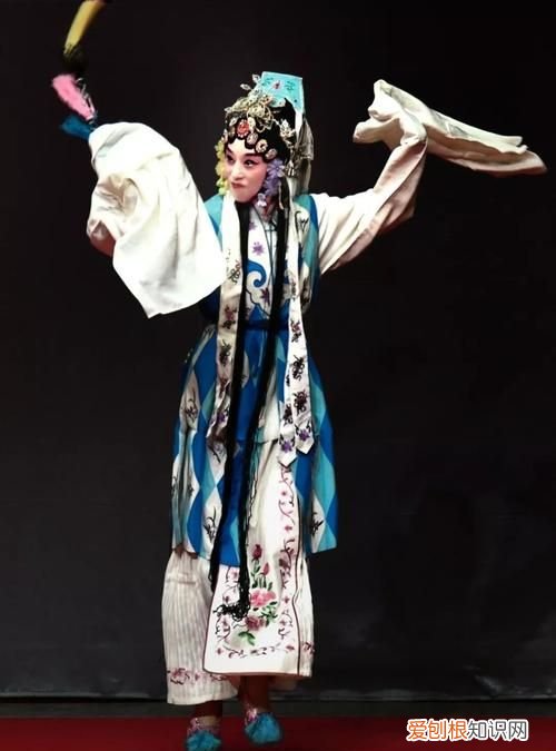 昆曲是哪里的，昆曲《思凡》的唱词