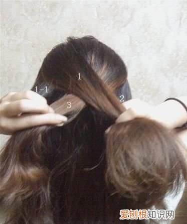 教你简单扎八款头发 怎么扎头发好看