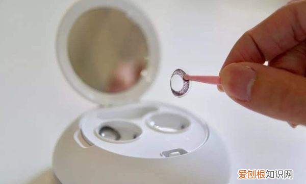 第一次戴隐形眼镜,隐形眼镜多久清洗一次