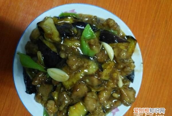 怎样区分茄子老嫩，肉炒丝瓜和茄子怎么做