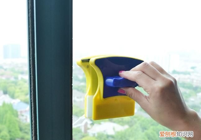 窗户清洗有哪些小诀窍