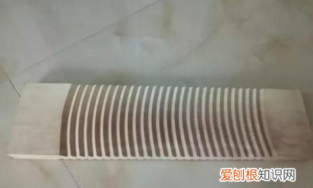 罚站最痛苦最累的方法,怎么穿高跟鞋罚站最累女