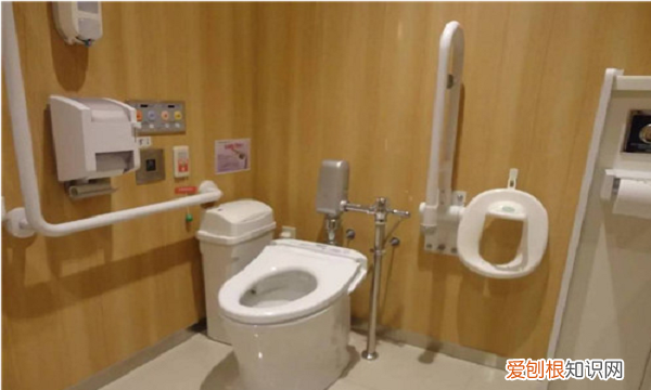 厕所反味特别严重怎么办，家里厕所反味特别严重怎么办