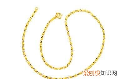 黄金可以用酒精清洗,黄金与银子首饰可以用酒精直接擦拭吗