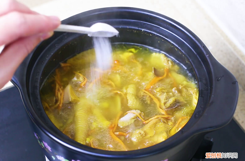 鸡汤的正确做法，简单3招炖出好喝的鸡汤 如何煲鸡汤