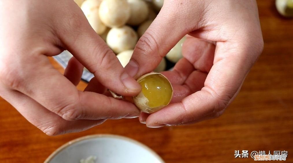 在家腌制皮蛋，告诉你详细做法和配方 皮蛋配方
