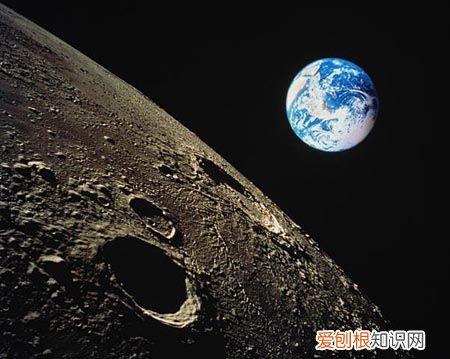 月球上到底有没有水？ 月球有水吗