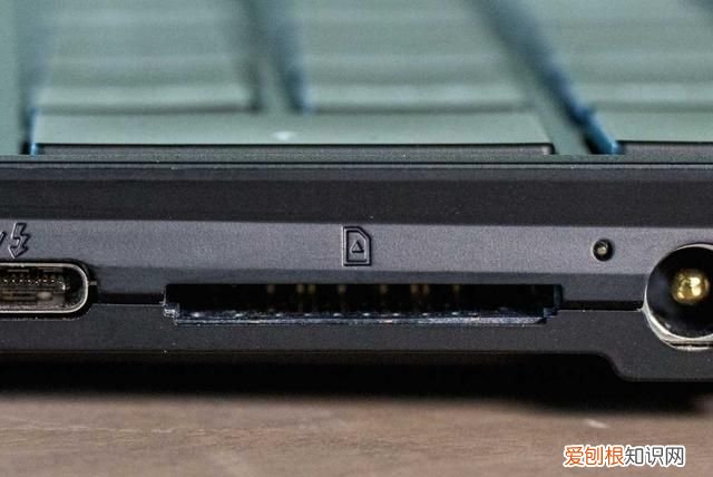 笔记本电脑上的hdmi接口是做什么的?