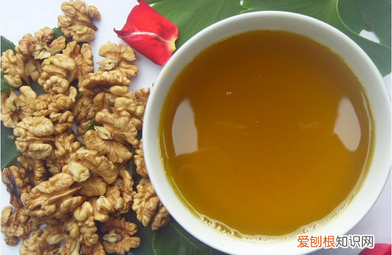 核桃油的功效！ 核桃油的作用！