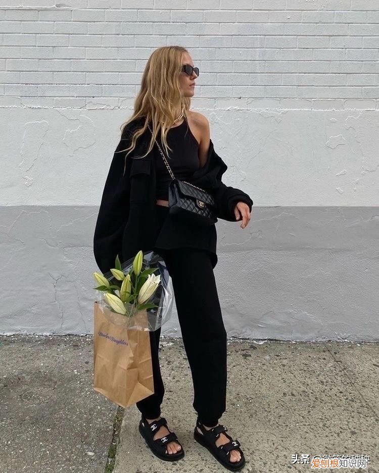 针织开衫的7种穿法 开衫毛衣搭配