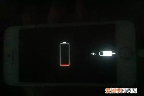 手机充电速度取决于大头还是数据线