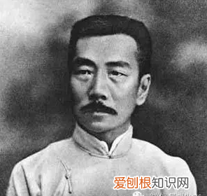 十个古今名人尊师重道小故事 尊师小故事