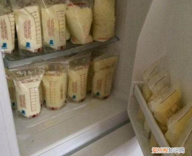 多余的母乳，可以给老公喝吗？ 在客厅里吃我的奶