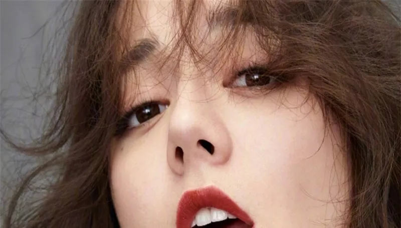 真的有诀窍，学会这几个，立马变成高鼻梁。 怎么样让鼻梁变高