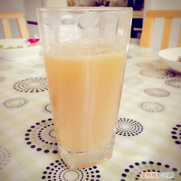 15种鲜榨果汁的做法 自制果汁