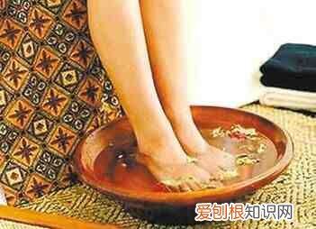 出现脚臭如何进行根治呢 脚臭怎么治能除根
