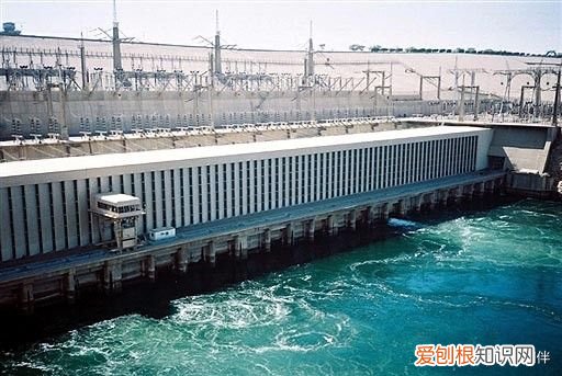 尼罗河流经哪些国家？ 尼罗河在哪个国家