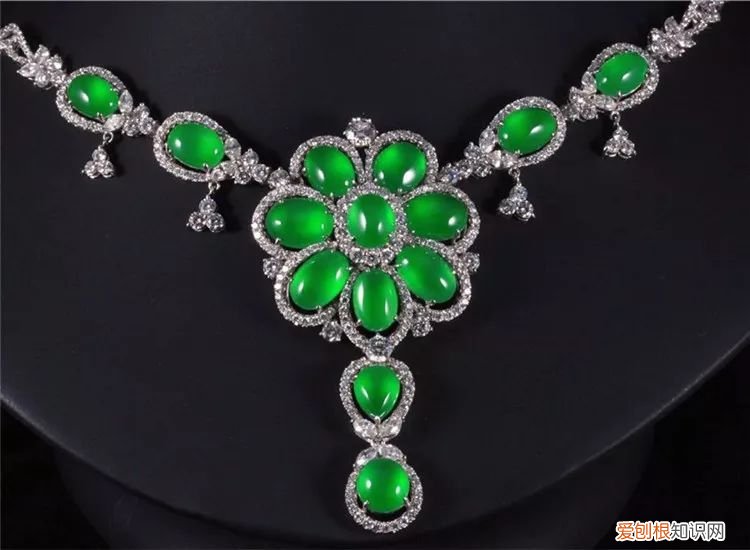 11种珠宝镶嵌的优缺点 镶嵌宝石