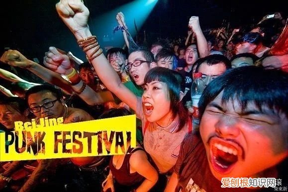 常见摇滚手势大赏 摇滚手势