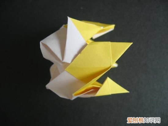 纸玫瑰花的折法 越狱纸玫瑰折法