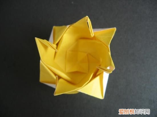 纸玫瑰花的折法 越狱纸玫瑰折法