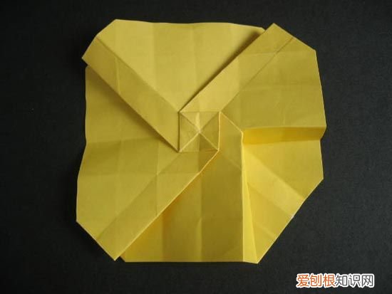 纸玫瑰花的折法 越狱纸玫瑰折法