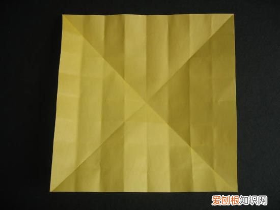 纸玫瑰花的折法 越狱纸玫瑰折法