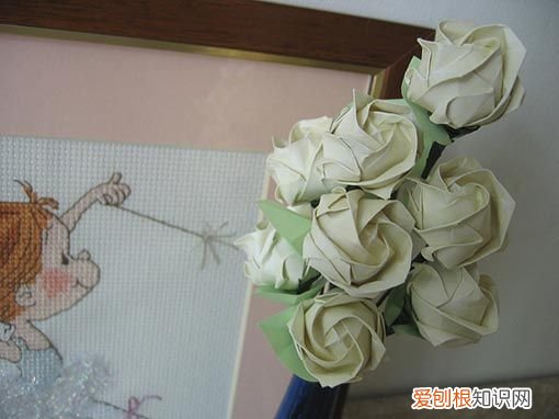 纸玫瑰花的折法 越狱纸玫瑰折法
