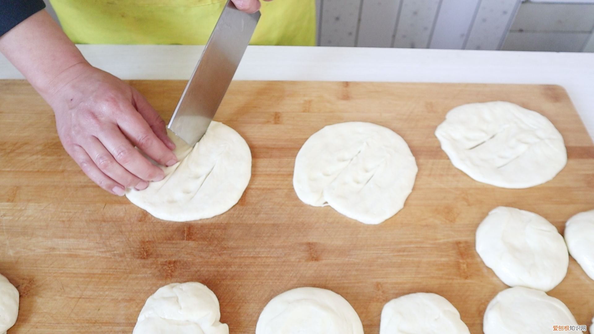 我家祖传三代做油饼配方 油饼怎么做又软又好吃