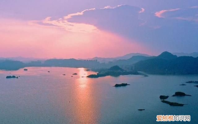 中国最美的十大湖泊 中国最美湖泊